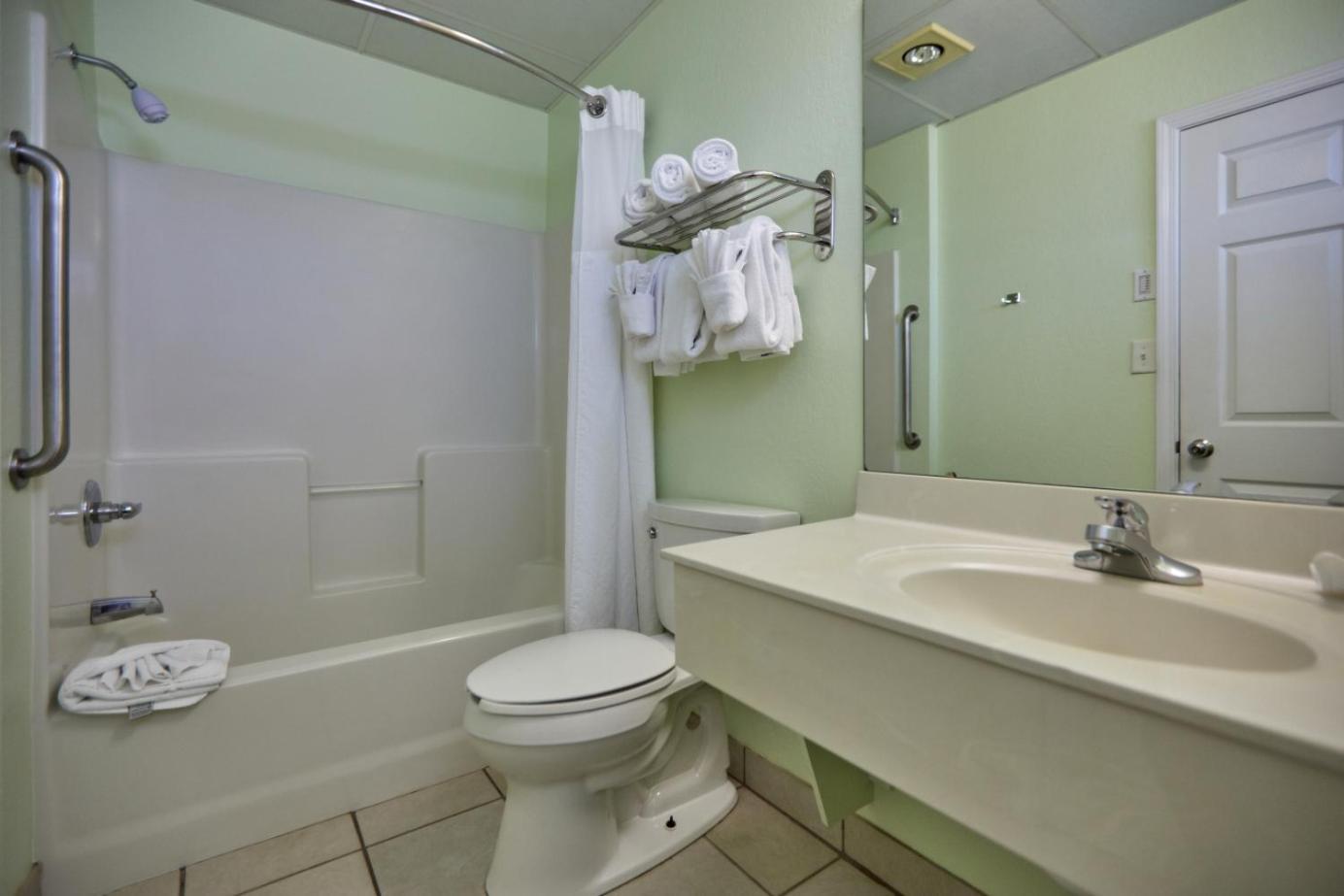 Palmetto Beachfront Resort, A By The Sea 4*